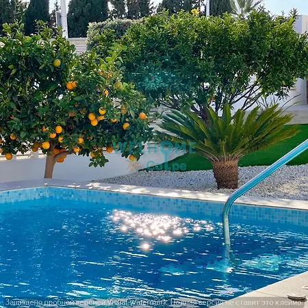 Valentina De Lujo Con Piscina * Calpe